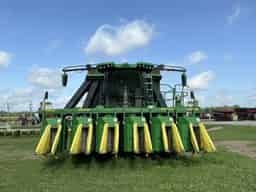 2022 John Deere CP770