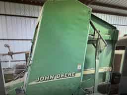 2001 John Deere 467