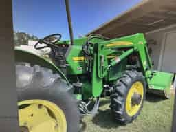 2005 John Deere 5105