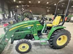 2009 John Deere 3520