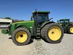 2018 John Deere 8320R Image
