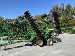 2014 John Deere 2623 Image