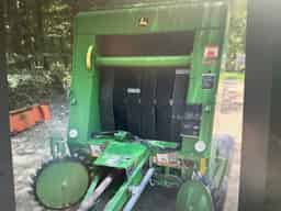 1999 John Deere 566 Image