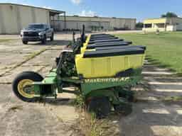 John Deere 1730 Image