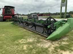 2010 John Deere 630D Image