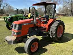 1997 Kubota M4700 Image