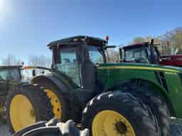 2018 John Deere 8320R Image