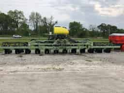 2017 John Deere 1720 Image