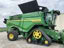 2021 John Deere X9 1000 Image