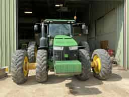 2011 John Deere 8285R Image