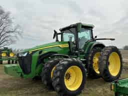 2022 John Deere 8R 340 Image