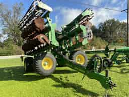 2021 John Deere 2680H 30’ Image
