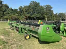 2009 John Deere 630D Image