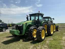 2015 John Deere 8320R Image