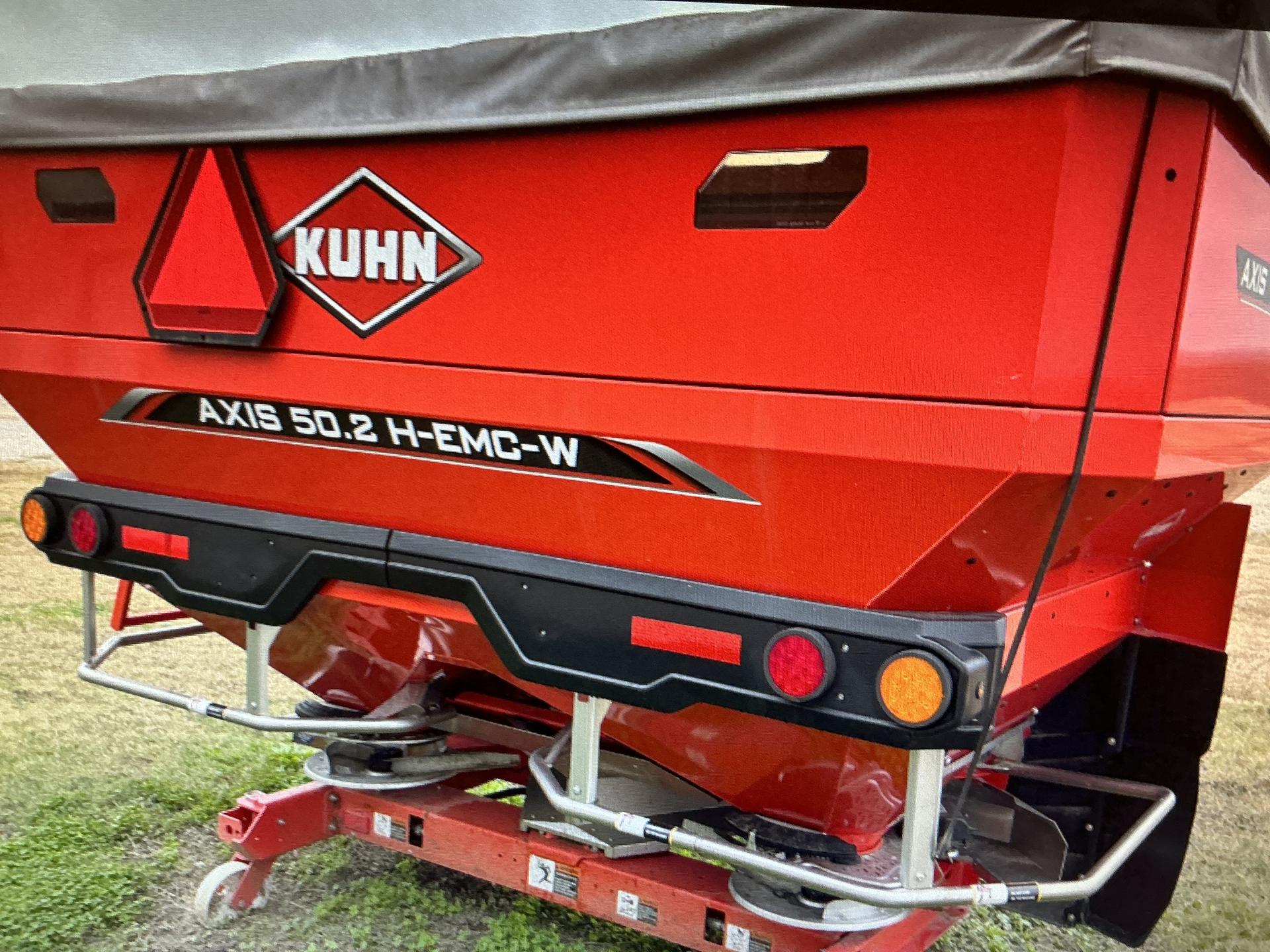 2023 Kuhn Axis 50.2 Image