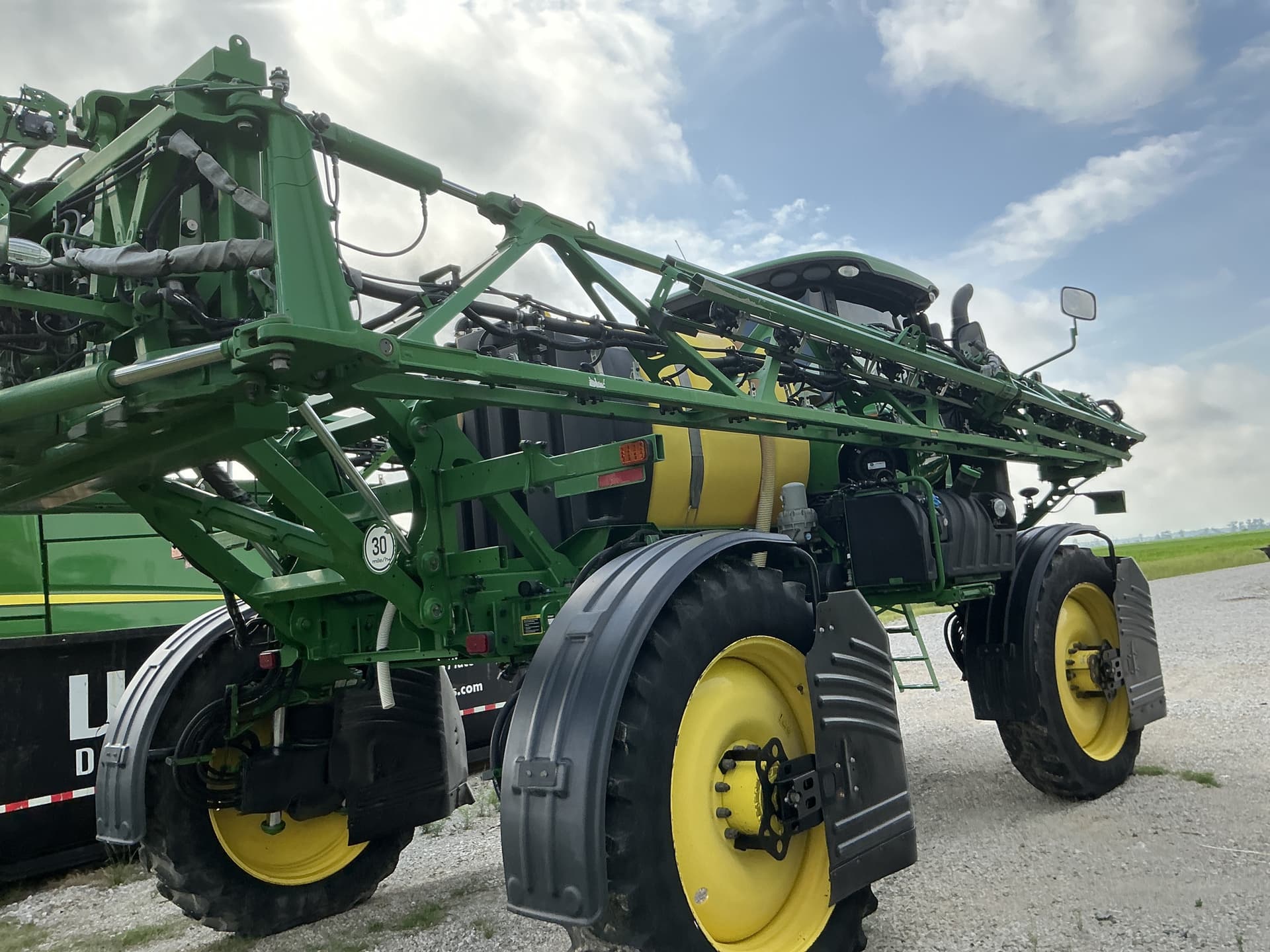 2021 John Deere R4030 Image