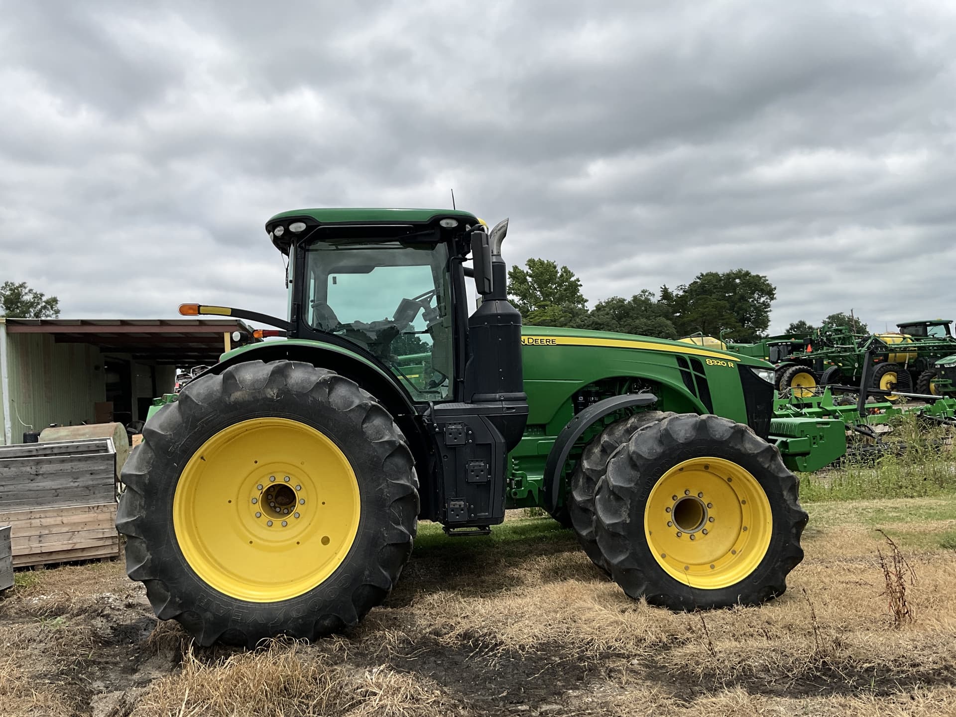 2018 John Deere 8320R Image