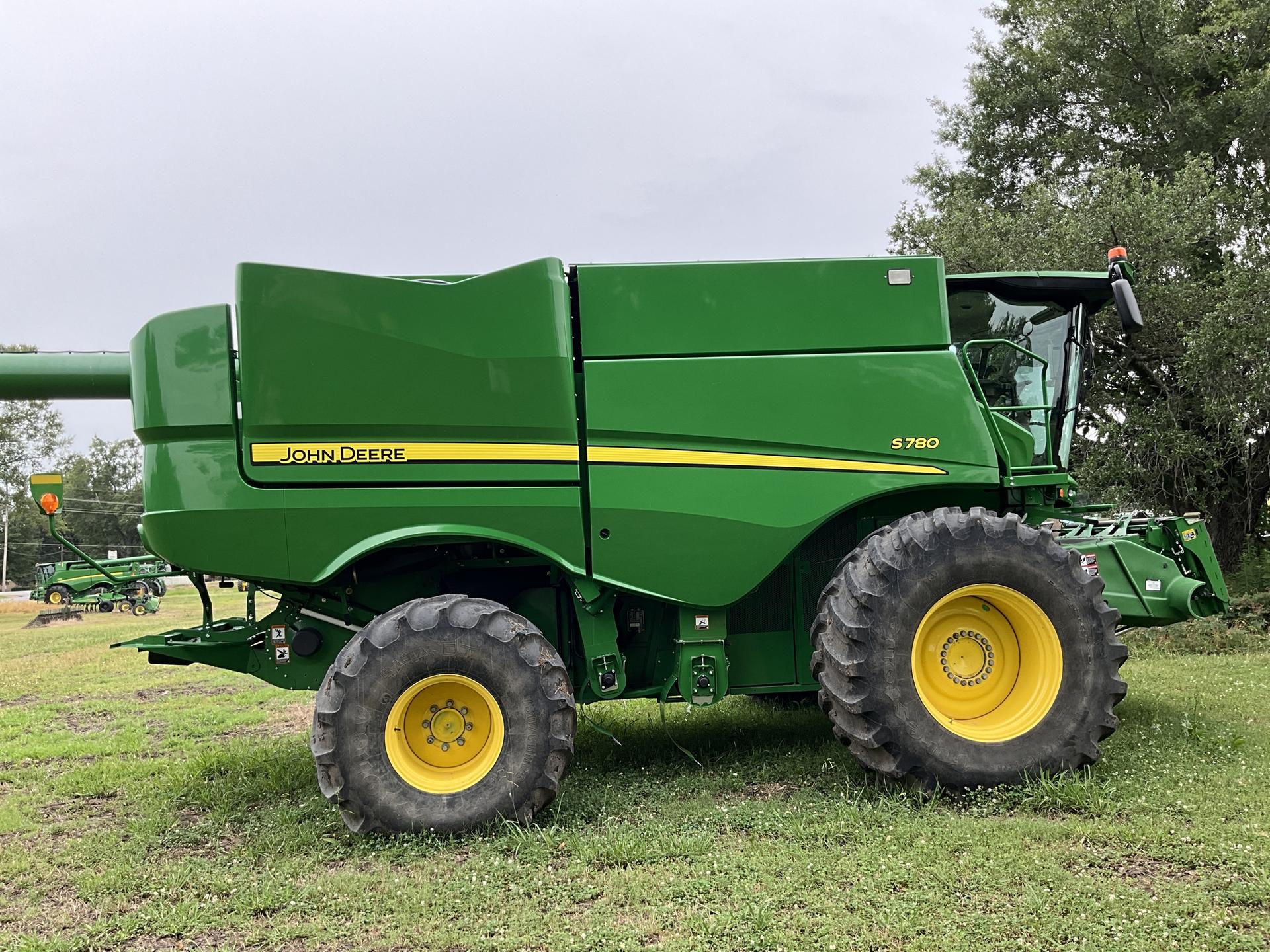 2019 John Deere S780