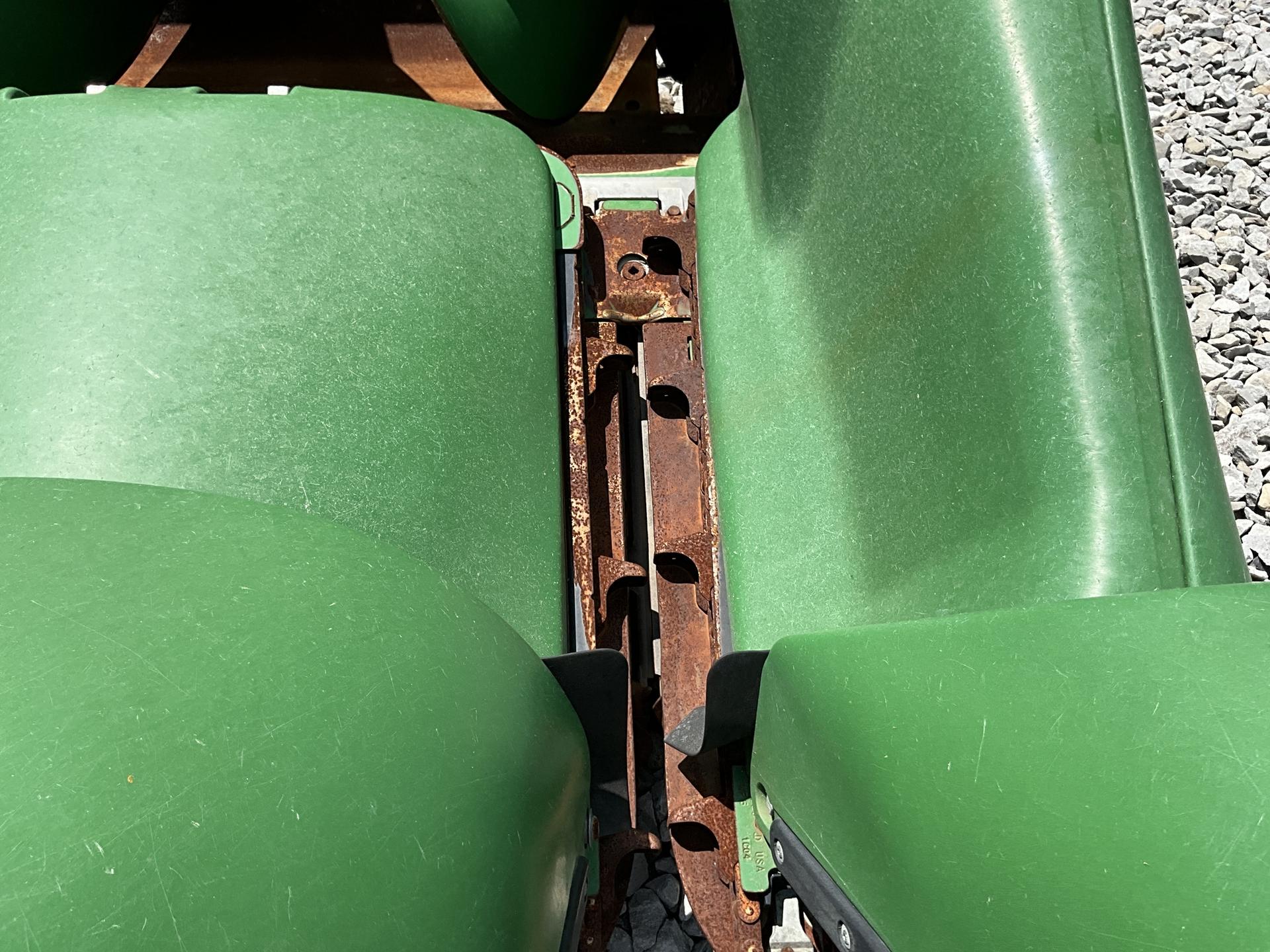 2021 John Deere C12R Stalkmaster 38" rows