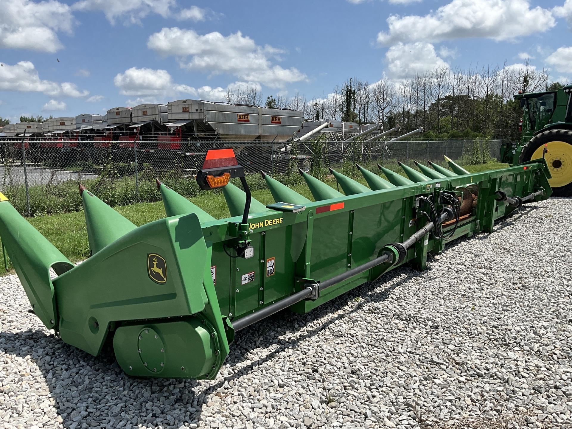 2021 John Deere C12R Stalkmaster 38" rows