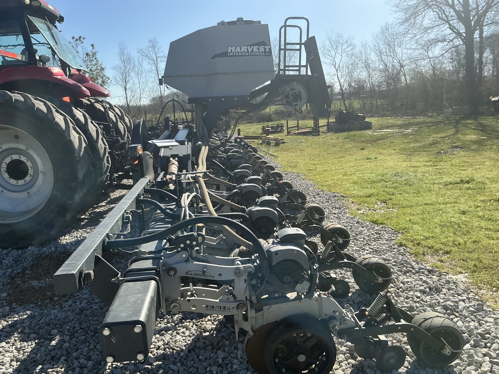 2016 International 1238 Planter Image
