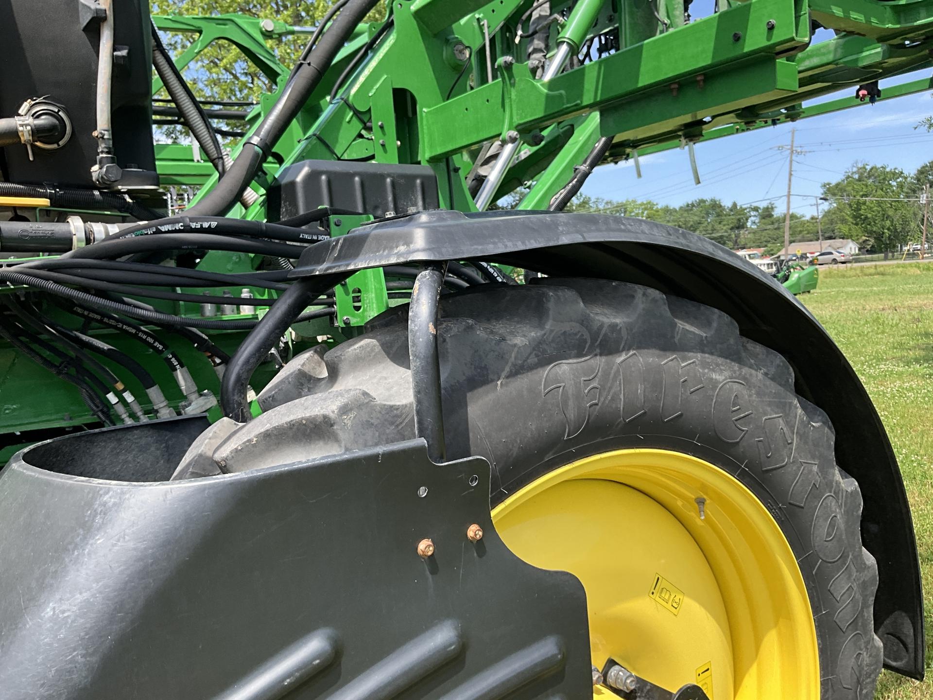 2021 John Deere R4038