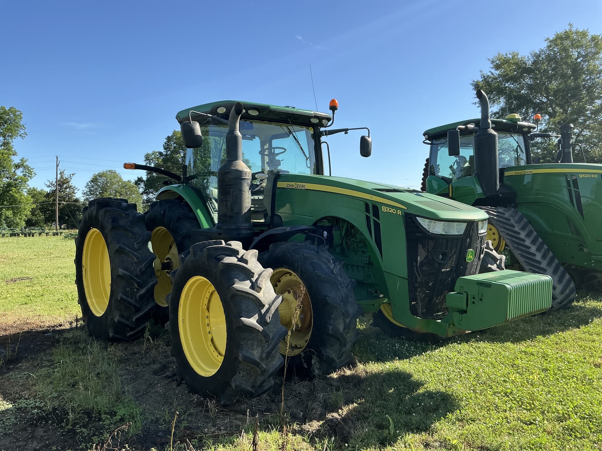 2015 John Deere 8320R Image