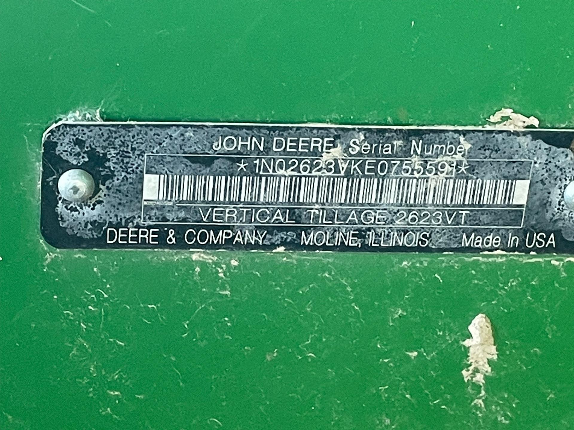 John Deere 2623VT