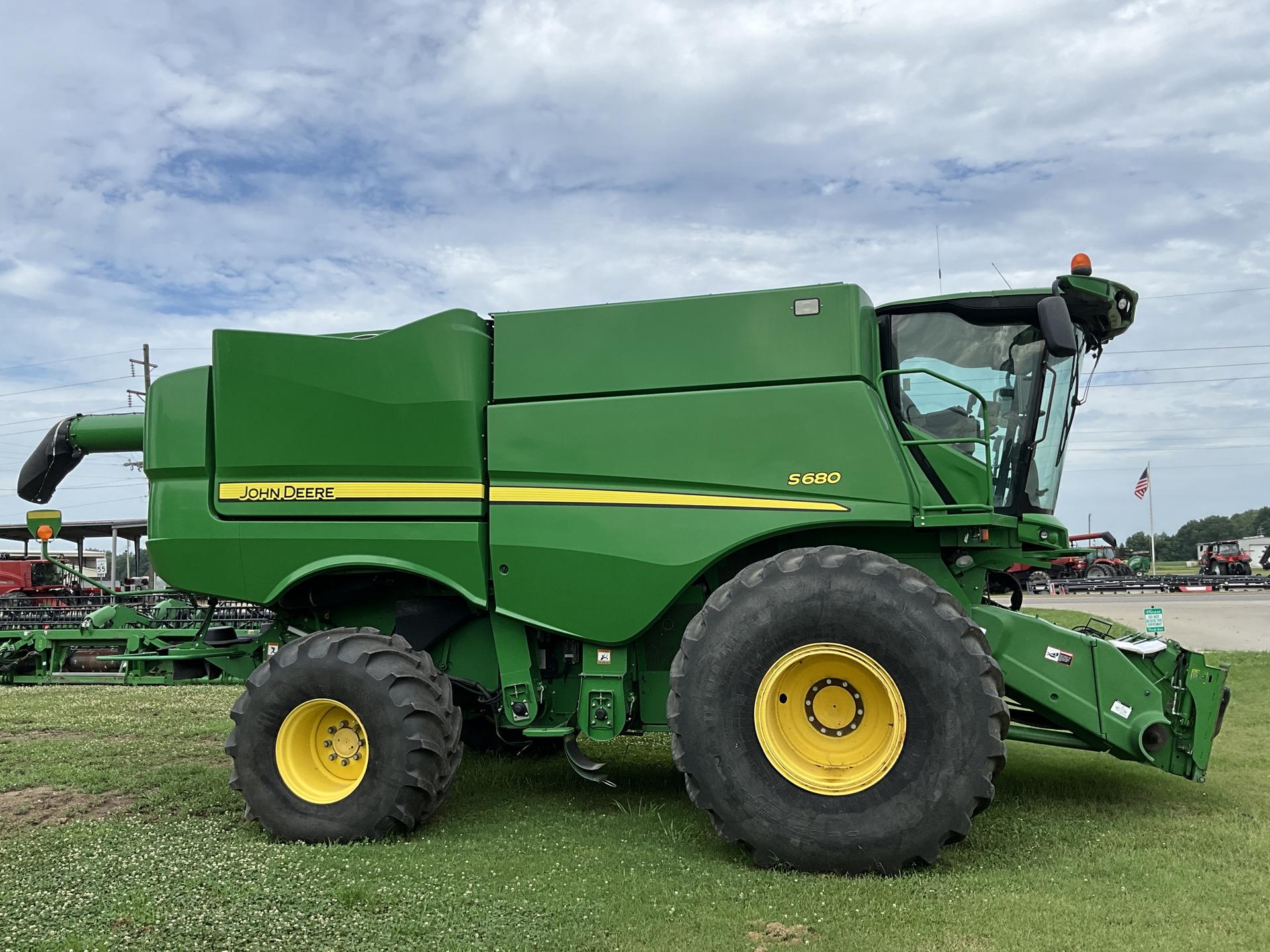 2017 John Deere S680