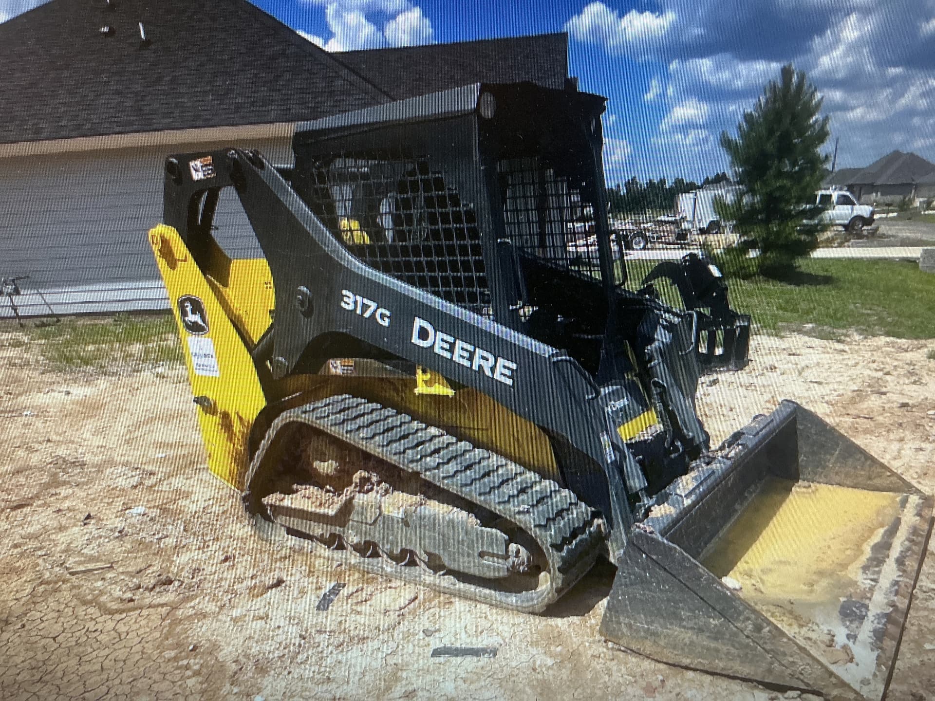 2018 John Deere 317G