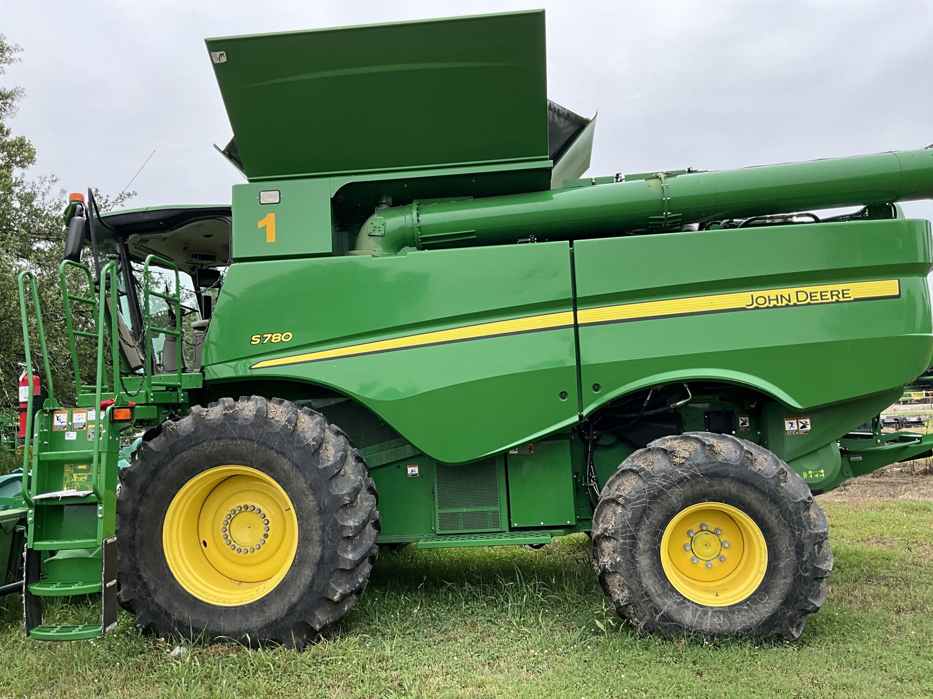 2019 John Deere S780