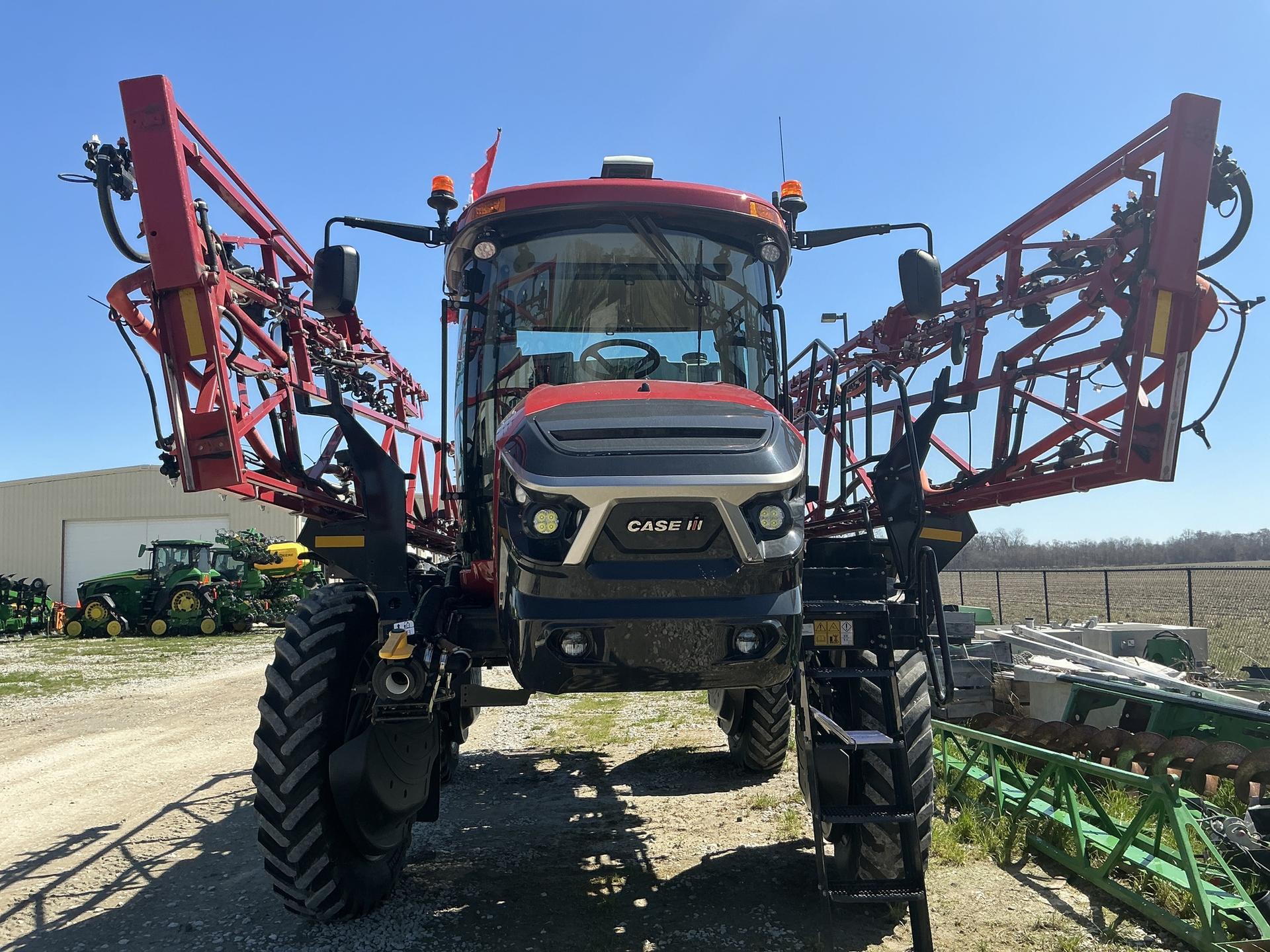 2023 Case IH 325 PATRIOT SPRAYER Image