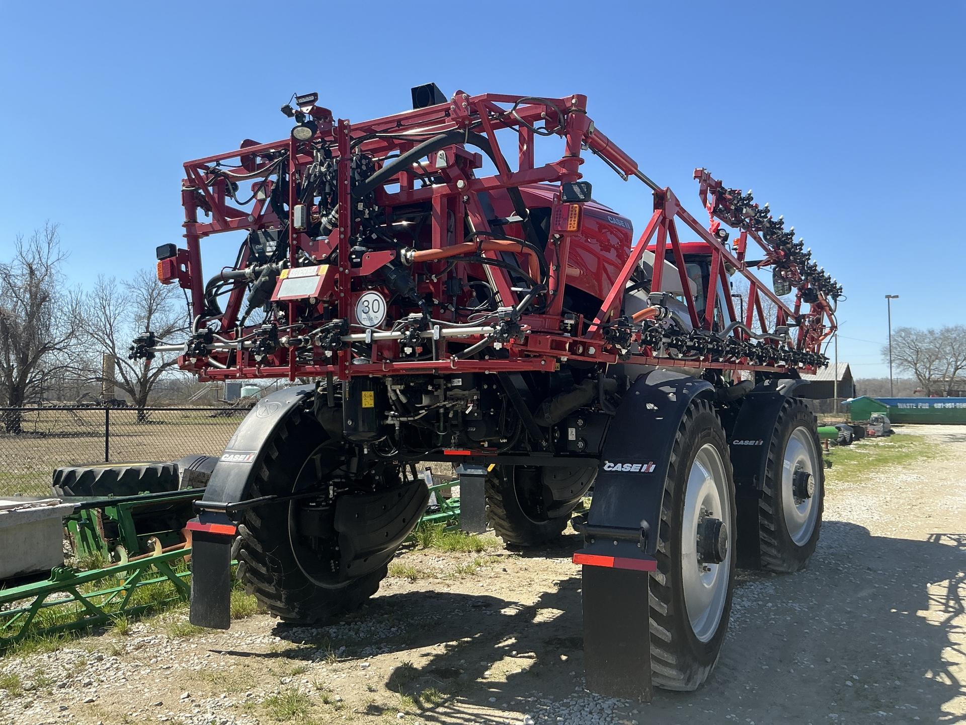 2023 Case IH 325 PATRIOT SPRAYER Image