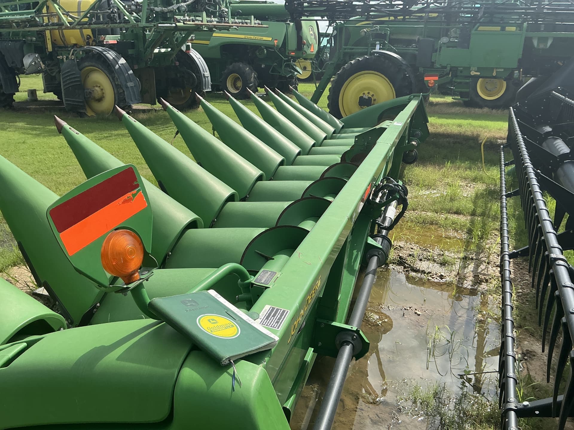 2011 John Deere 612C Image