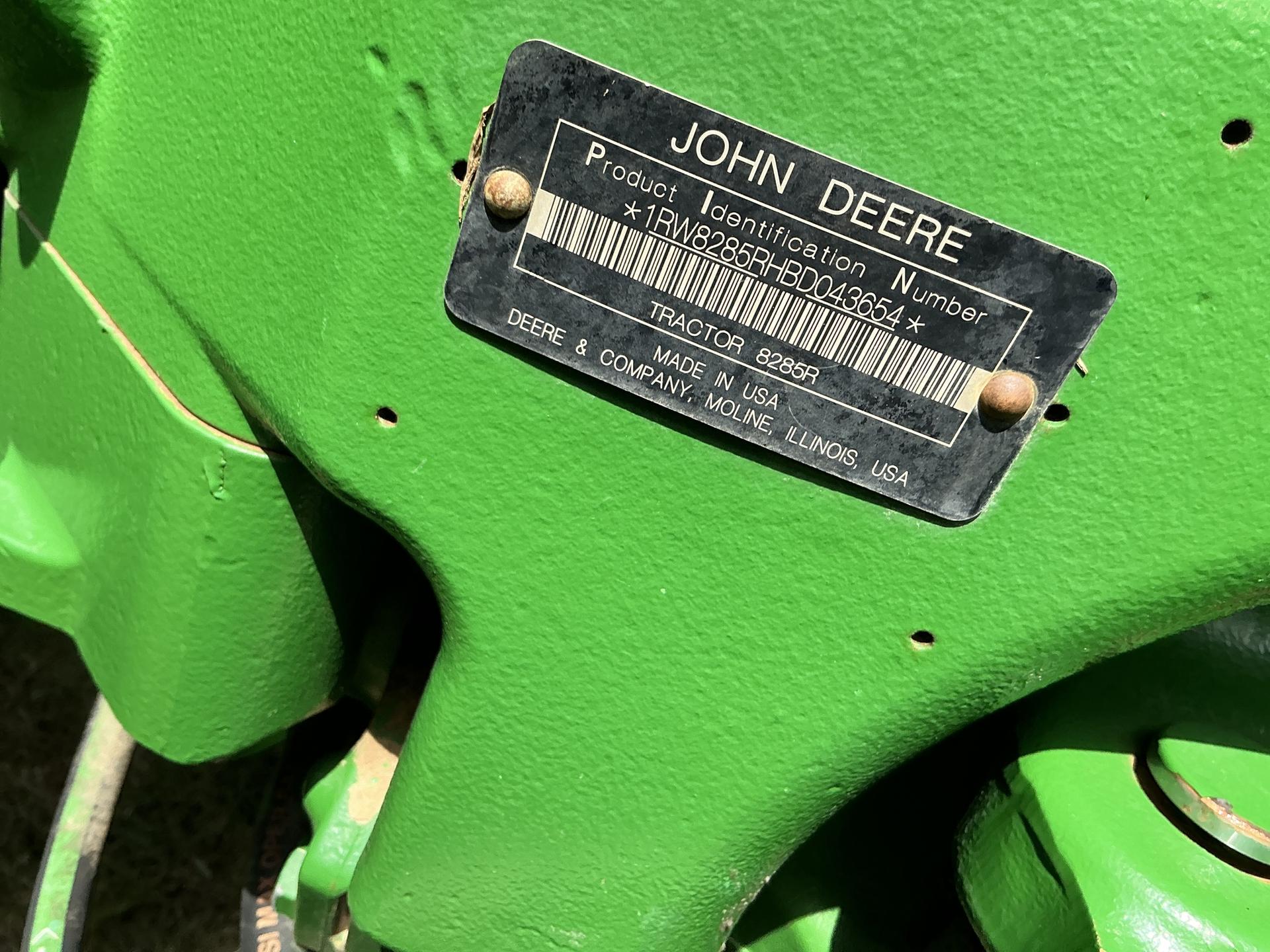 2011 John Deere 8285R