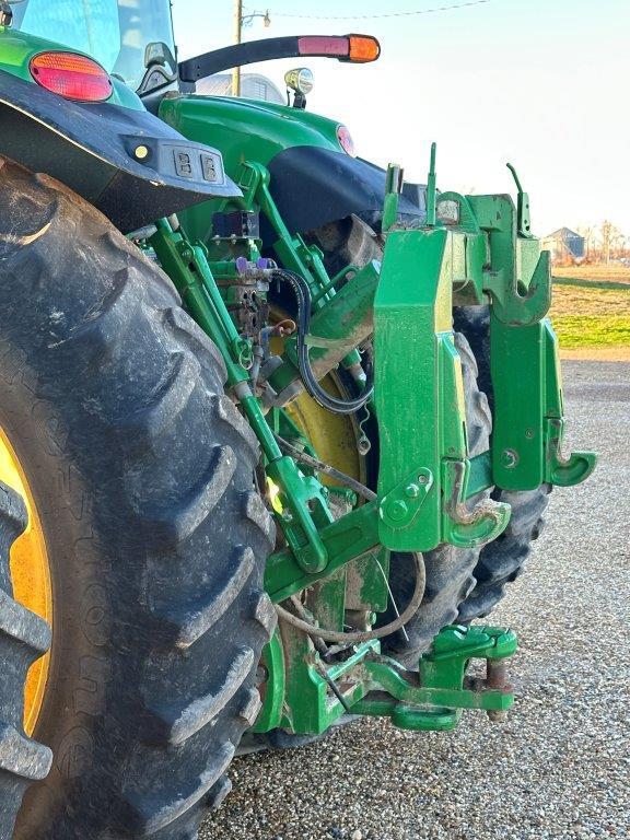 2018 John Deere 8295R Image