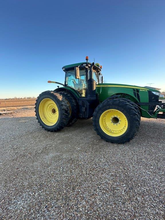 2018 John Deere 8295R Image