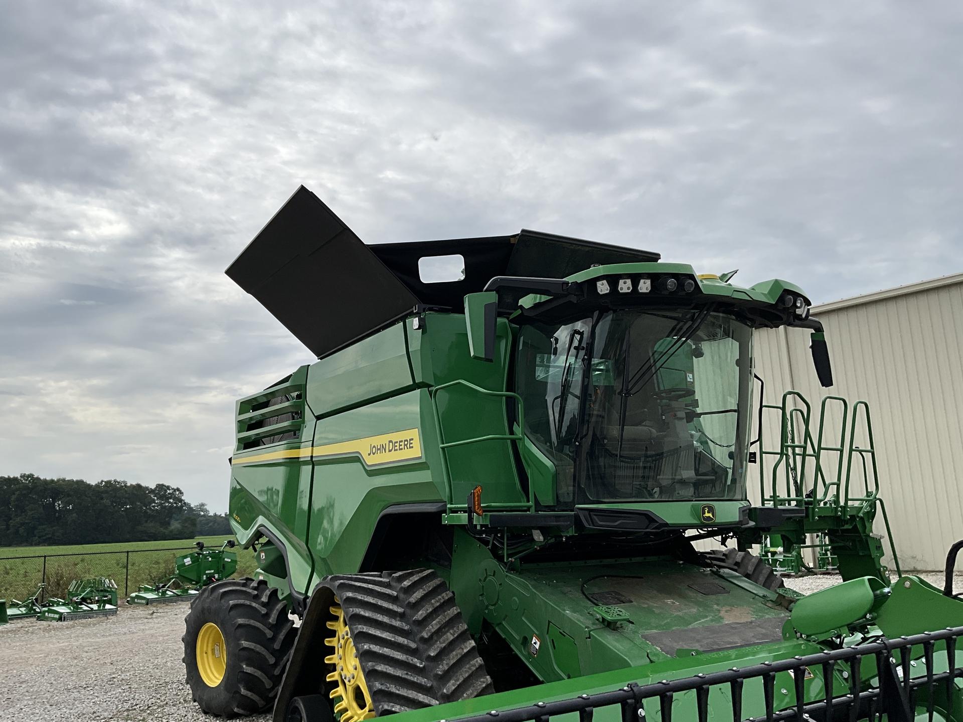 2021 John Deere X9 1000 Image