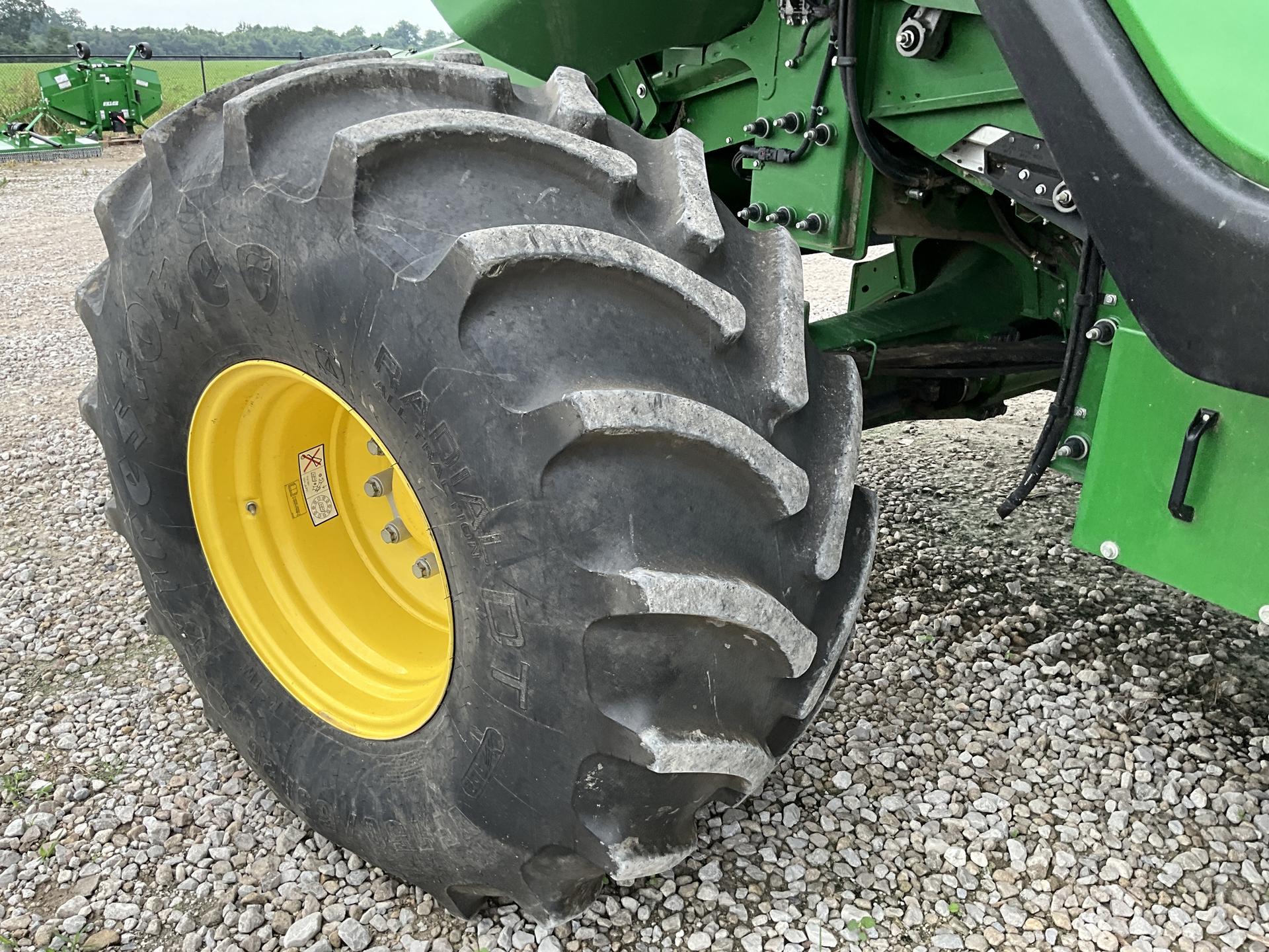 2021 John Deere X9 1000 Image