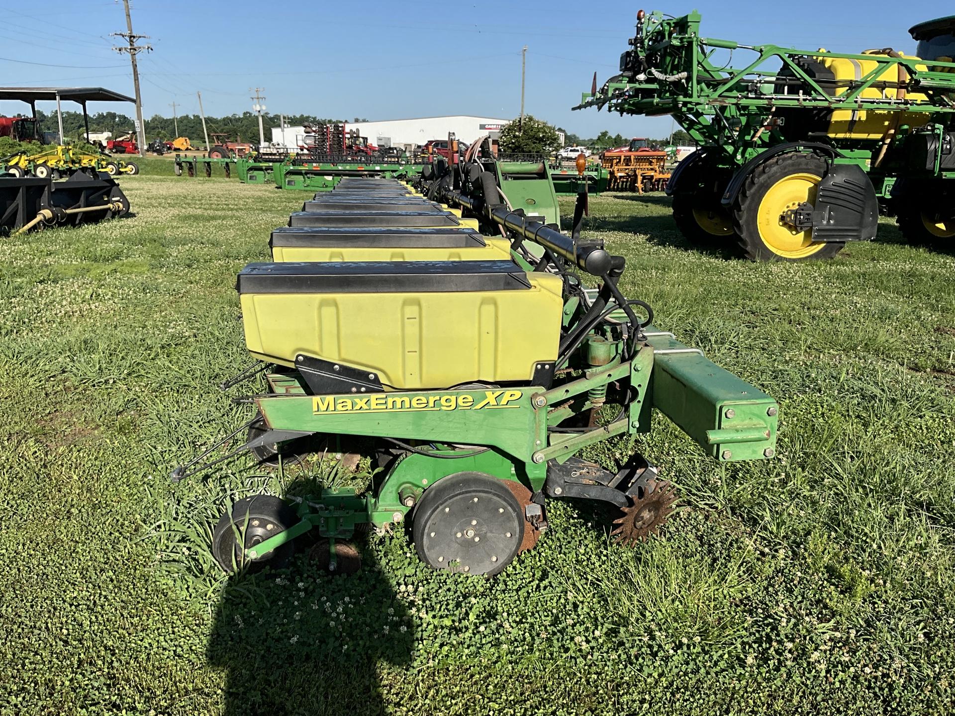 2009 John Deere 1720