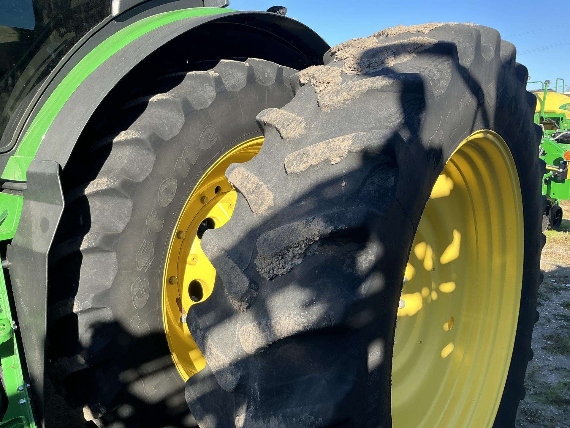 2019 John Deere 8295R Image