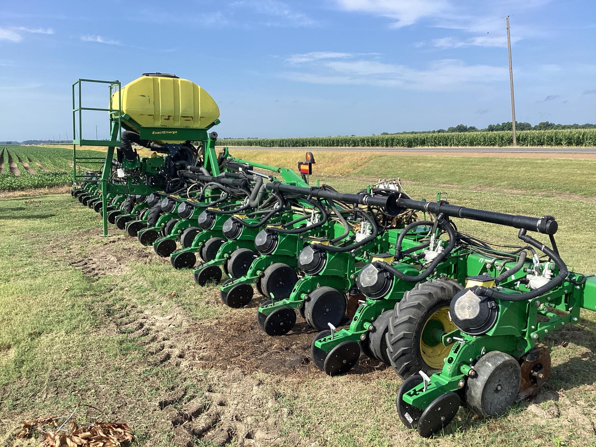 2019 John Deere DR18 Exacta Merge