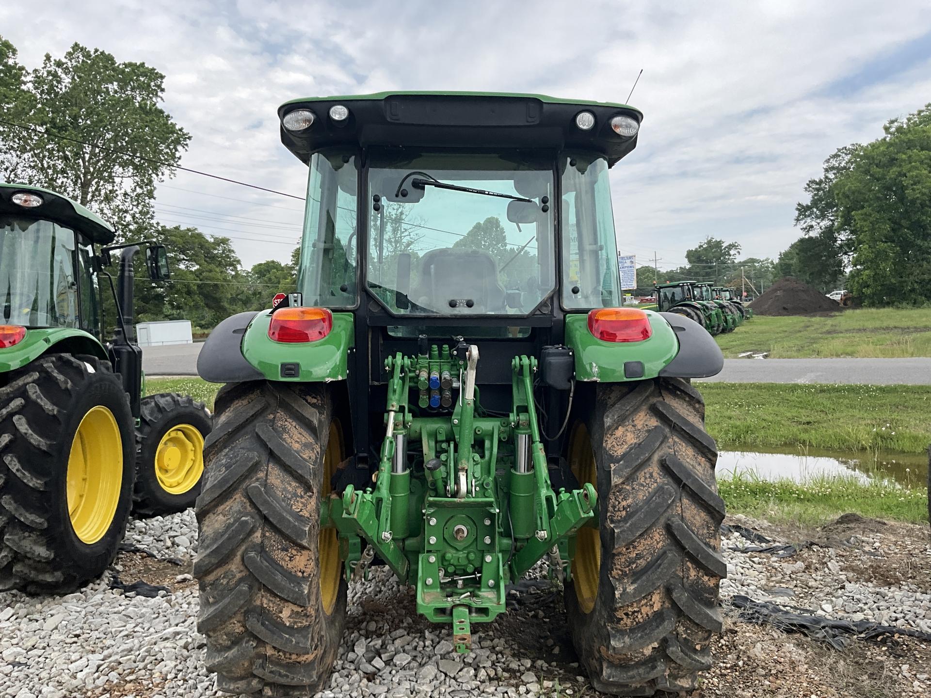 2022 John Deere 5090M