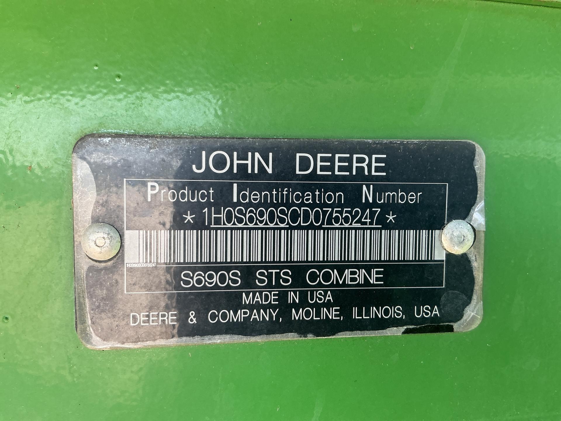 2013 John Deere S690