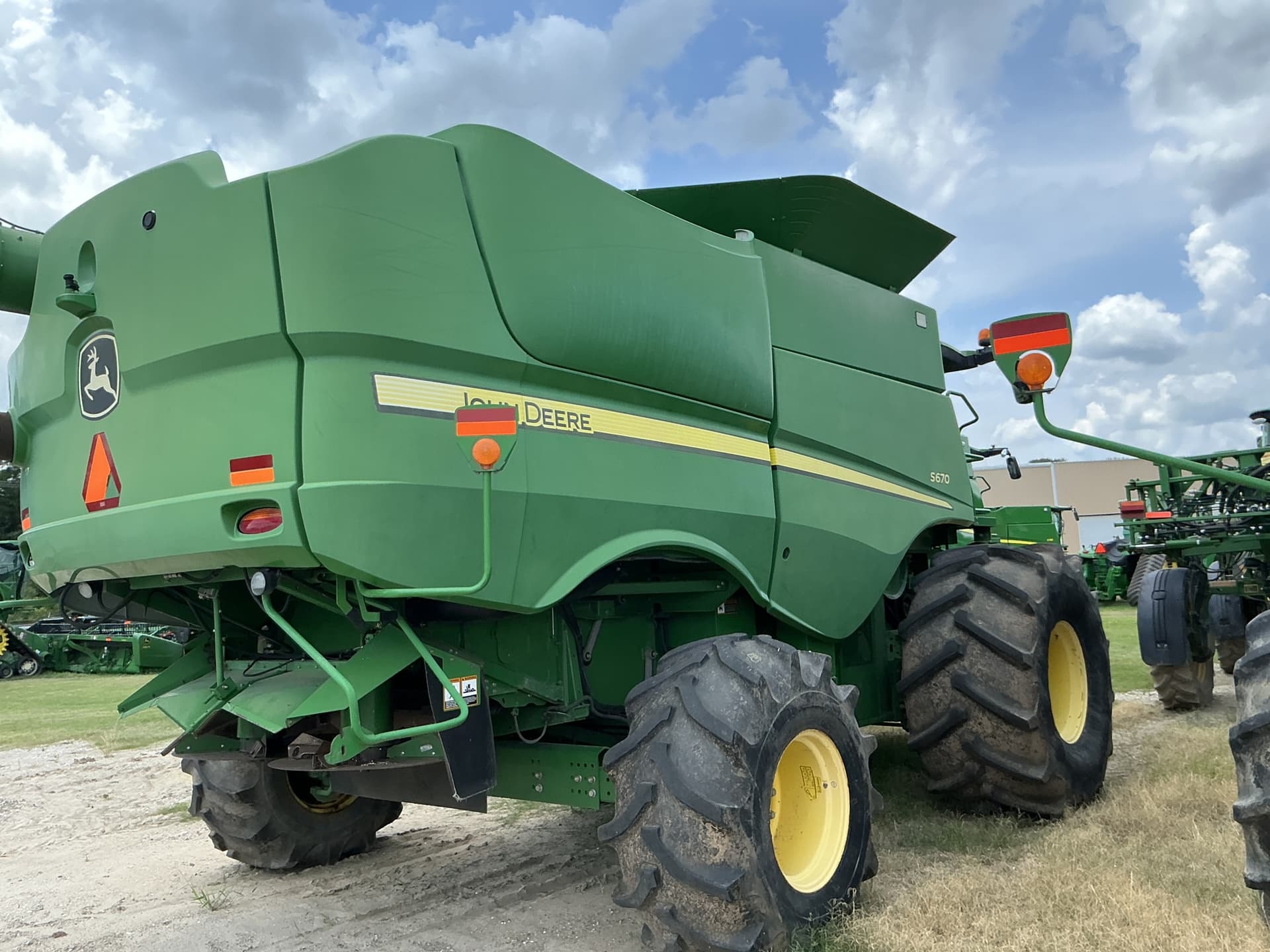 2012 John Deere S670 Image