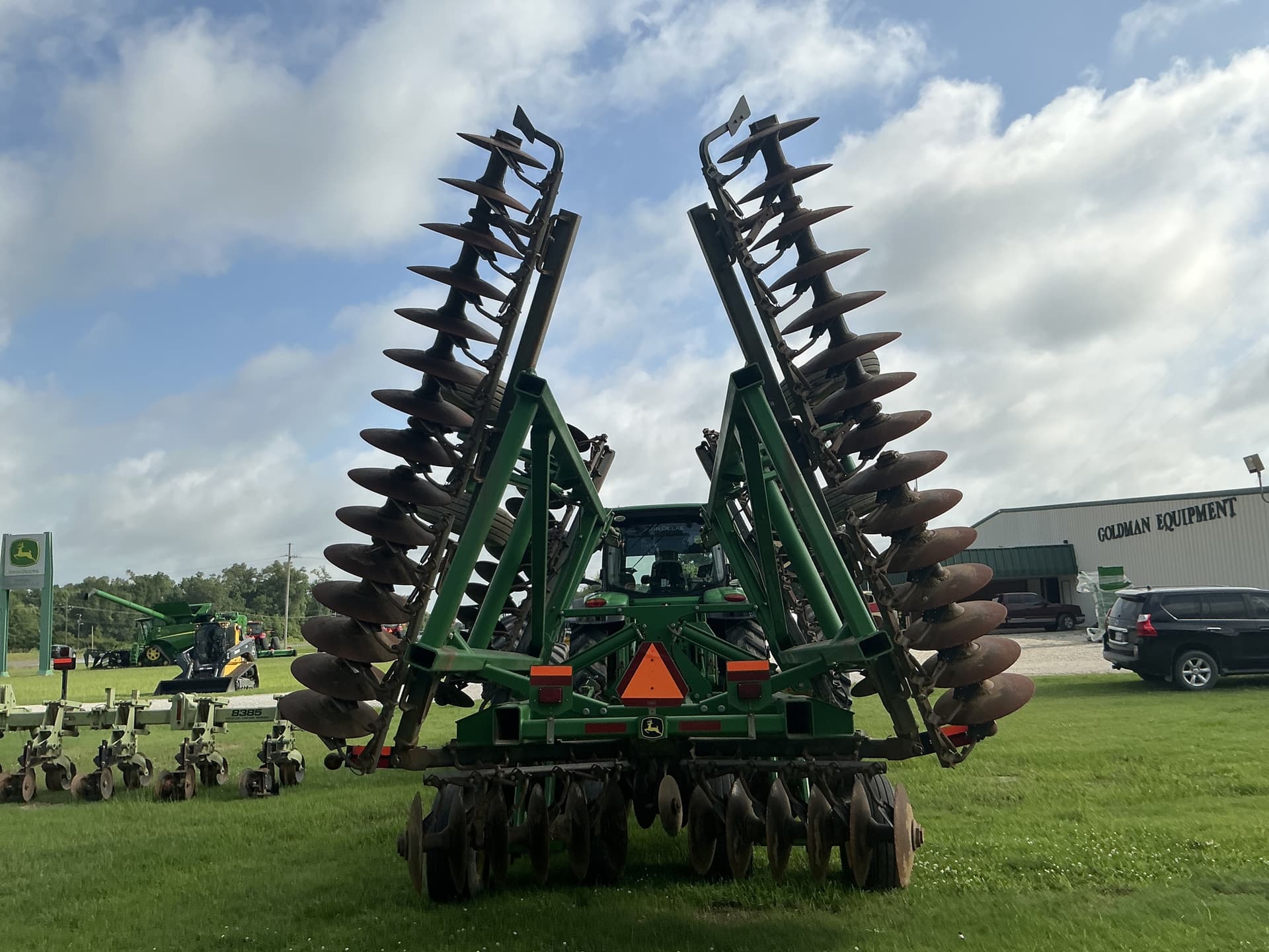 2013 John Deere 2623 Image