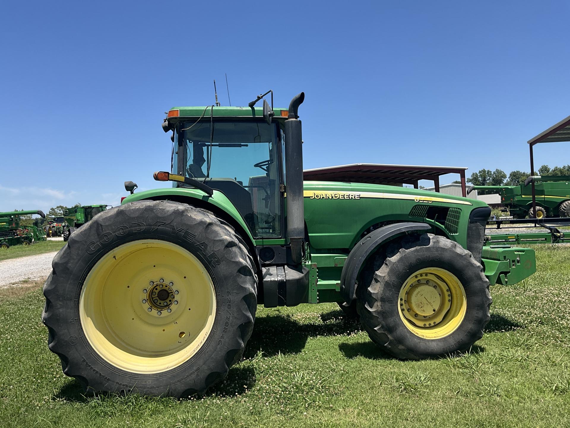 2005 John Deere 8320