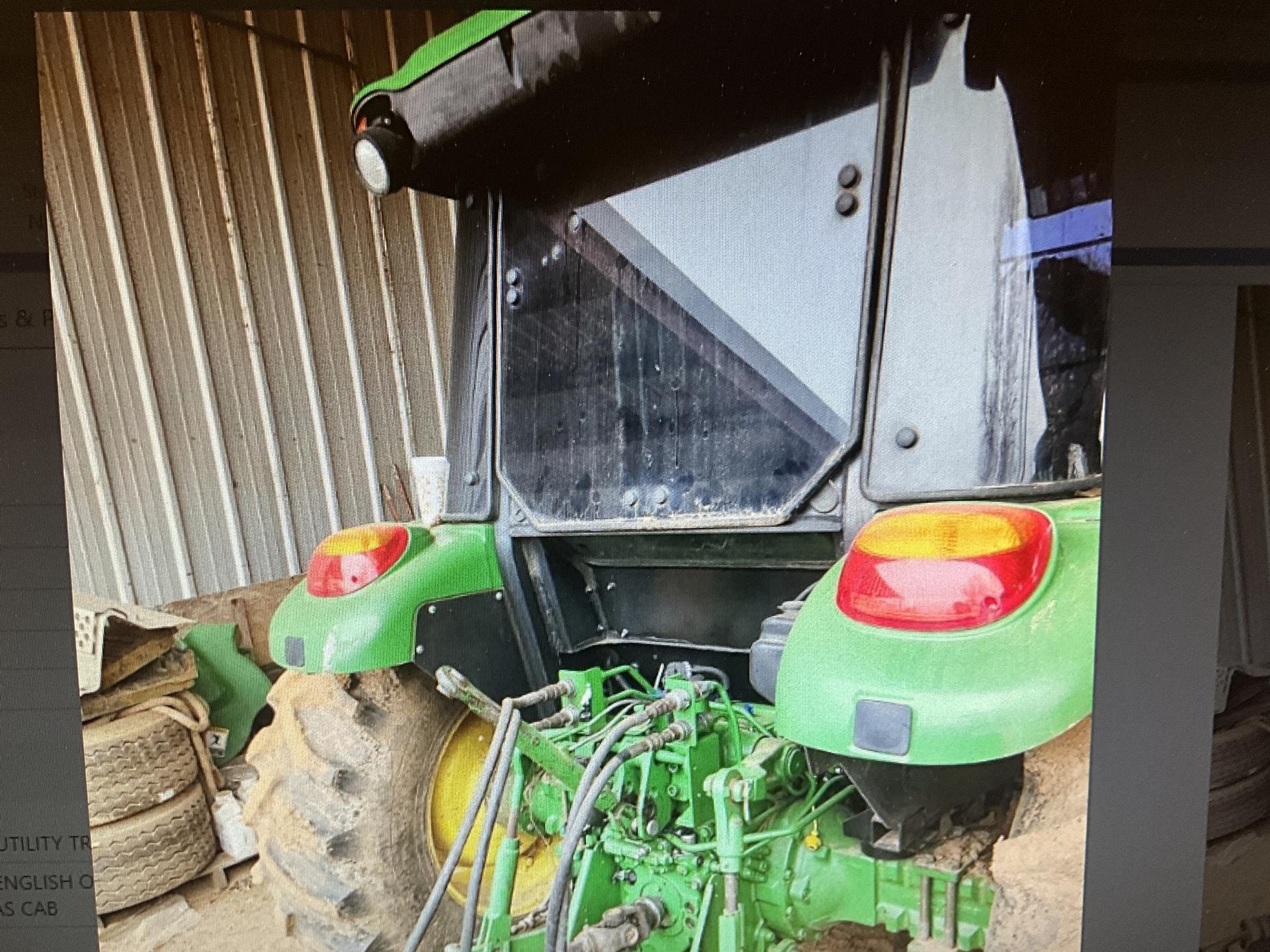 2014 John Deere 5075E