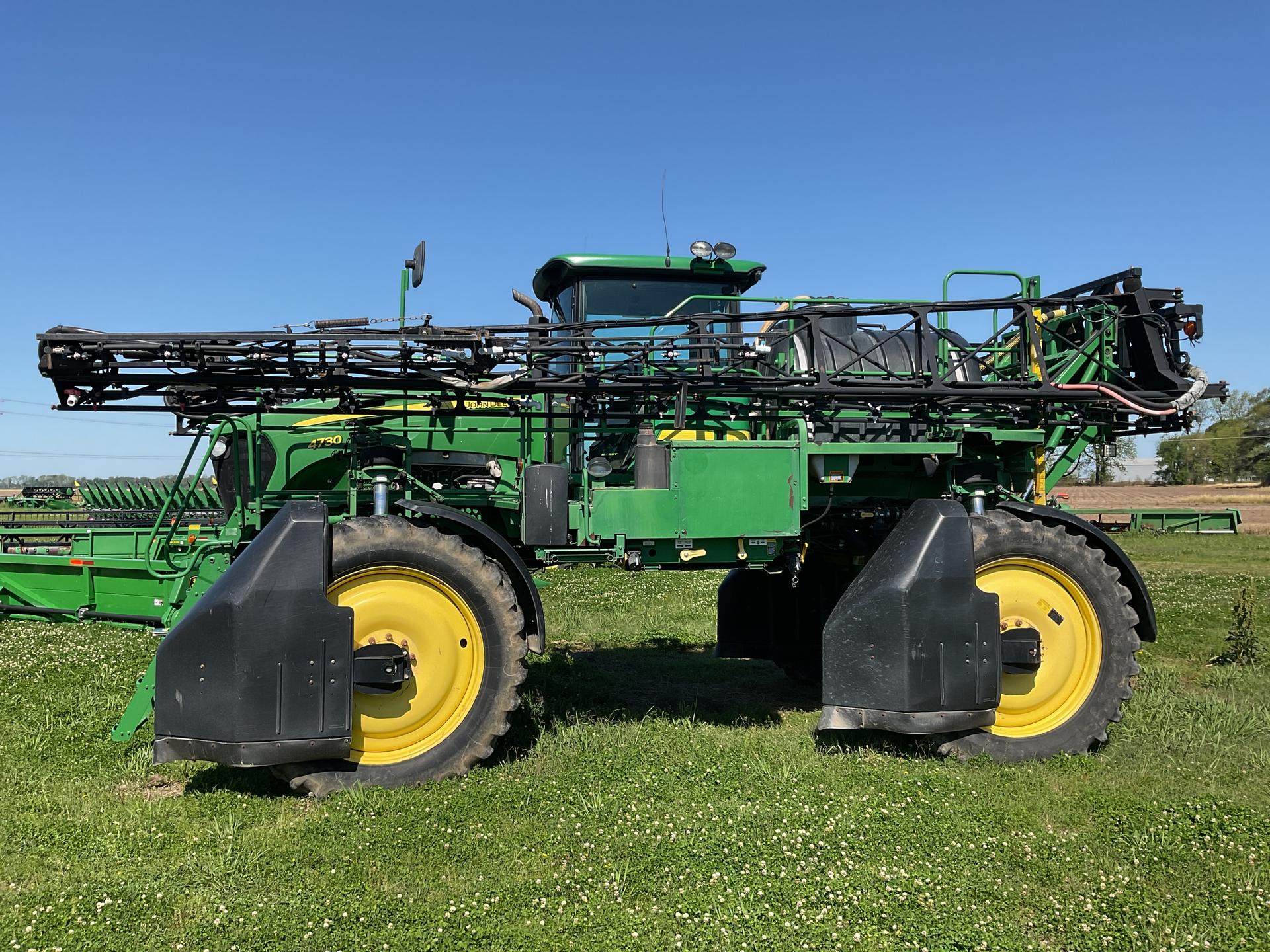 2012 John Deere 4730