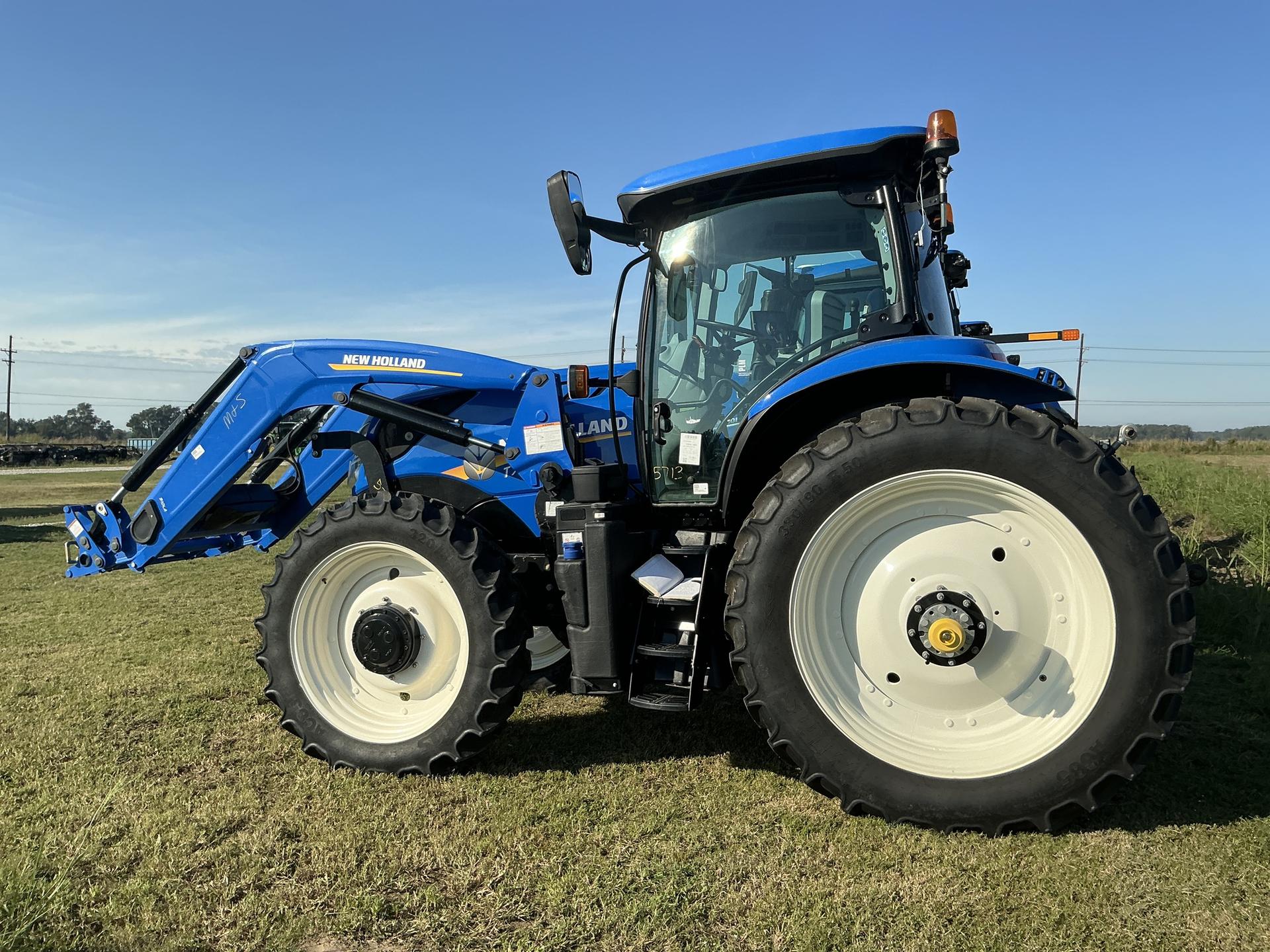 2023 New Holland T7.210